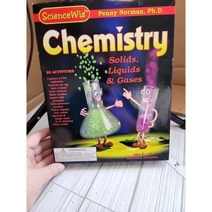 Chemistry Wiz : Projects In Chemistry Solids Liquids and Gases - BRAND NEW